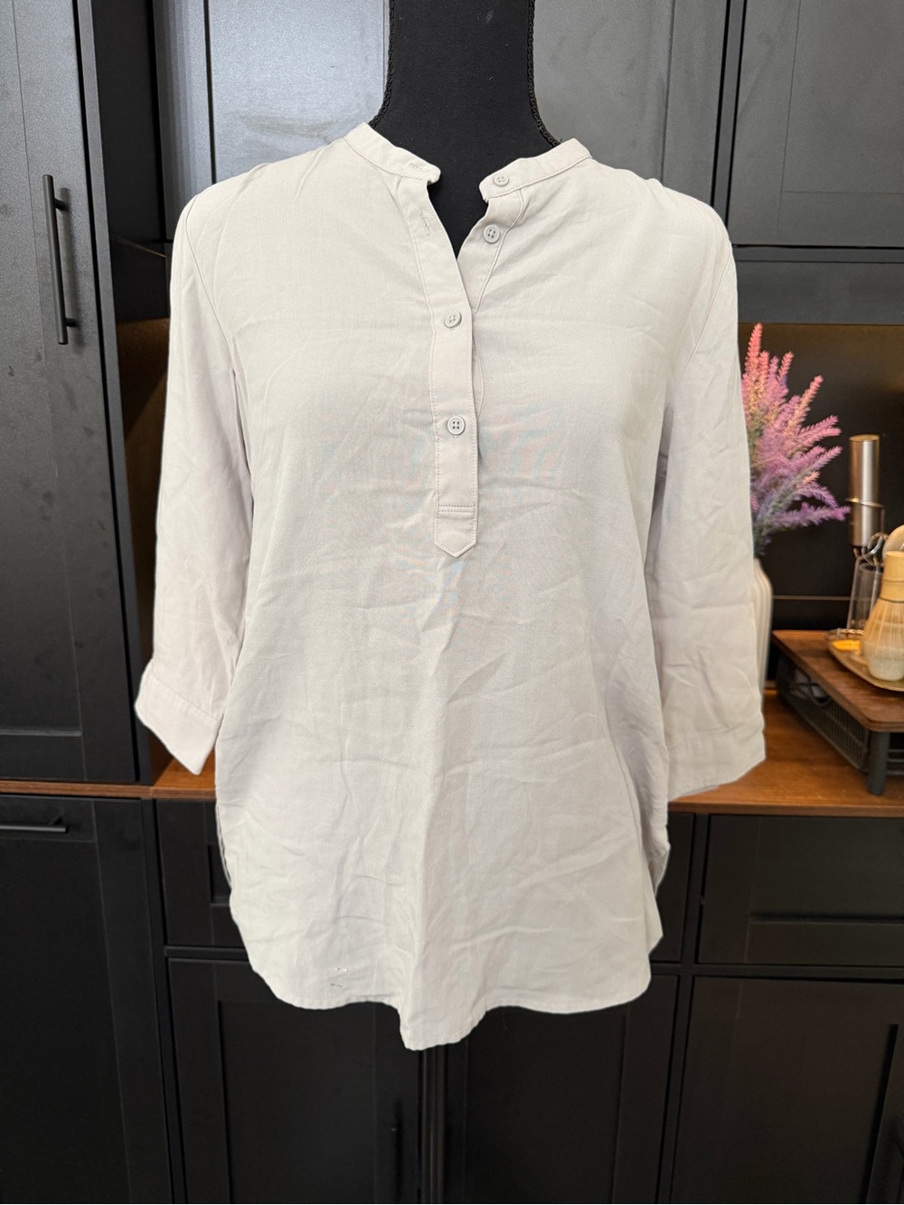 Uniqlo Light Gray Henley Tunic Top